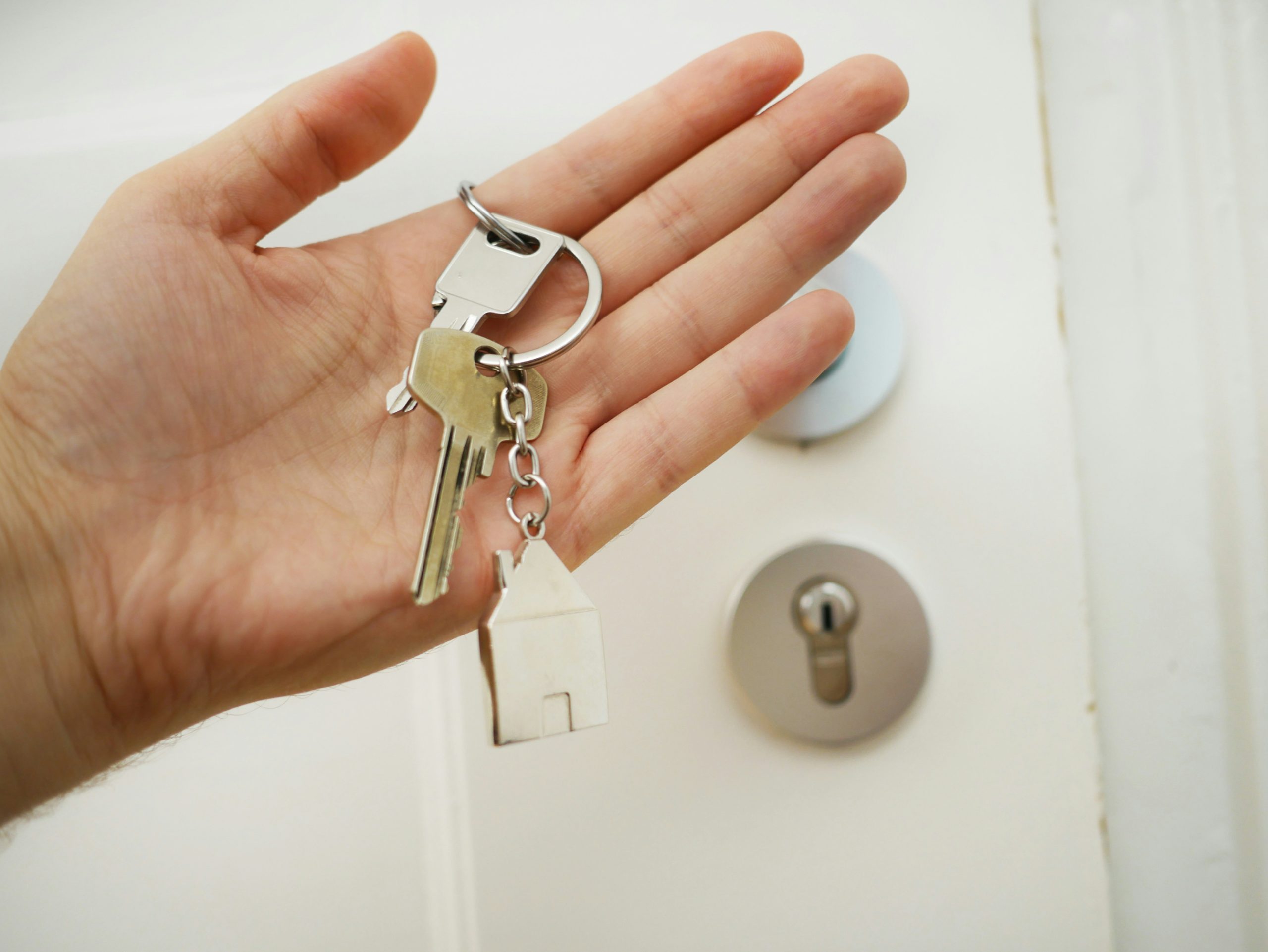 You are currently viewing Beyond Compliance: Why Material Information Is a Strategic Advantage for Estate Agents and Lawyers